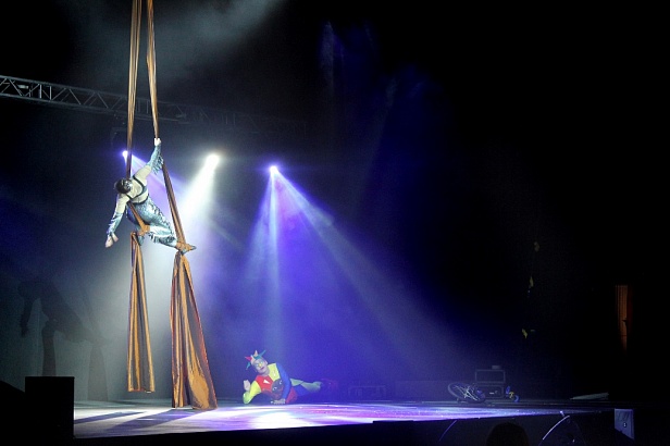 Новогодняя ночь в стиле Cirque du Soleil для презентации отеля Holiday Club Saimaa
