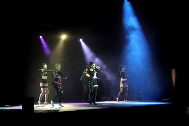 Новогодняя ночь в стиле Cirque du Soleil для презентации отеля Holiday Club Saimaa